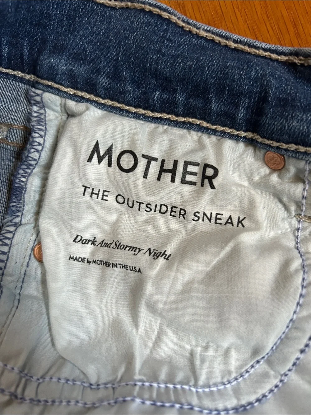 MOTHER JEANS BOOTCUT “ THE OUTSIDER SNEAK” 25 DARK AND STORMY NIGHT WORN ONCE